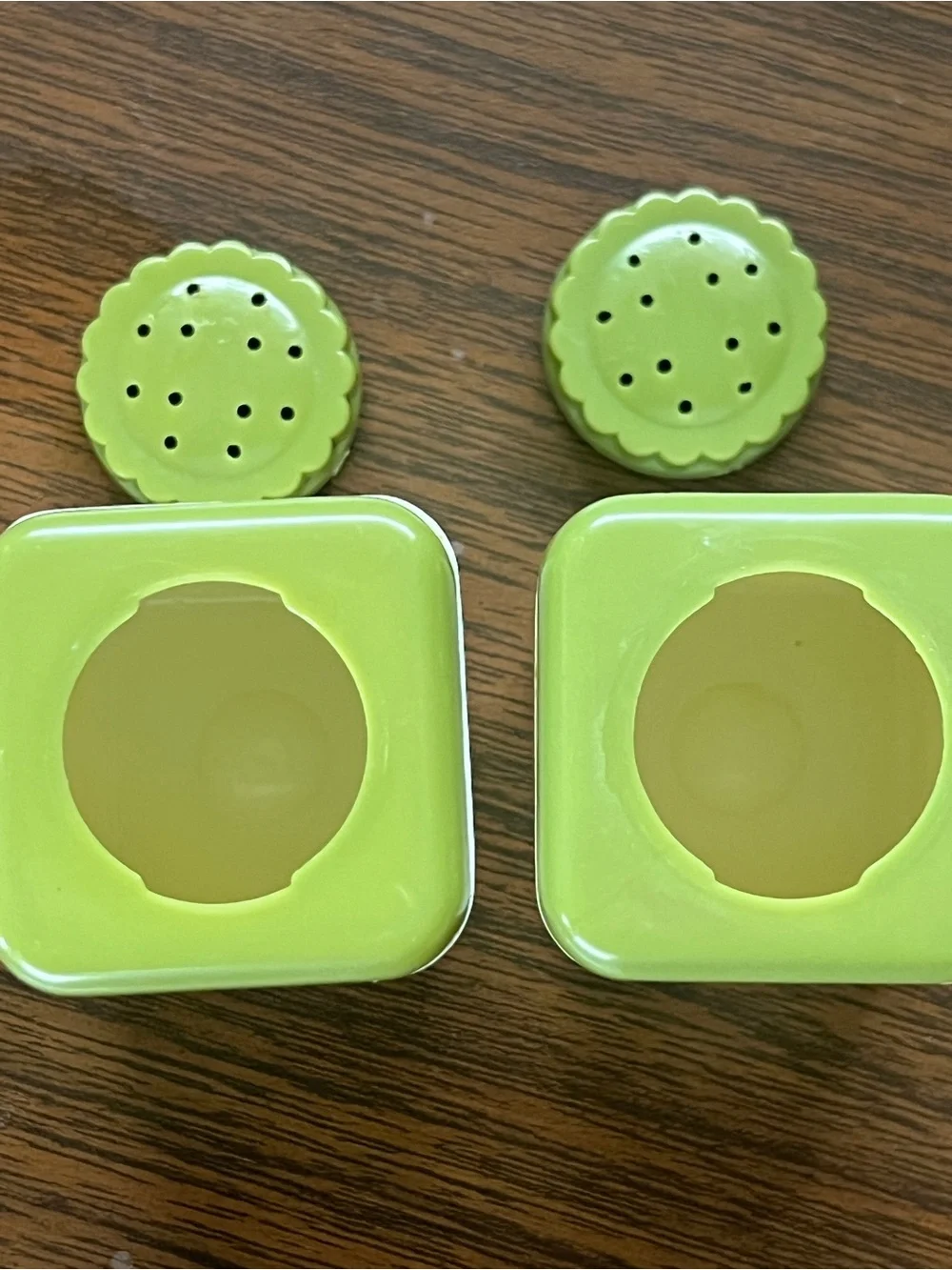 Vintage 70s Plastic Butterfly Green and White Salt and Pepper Shakers